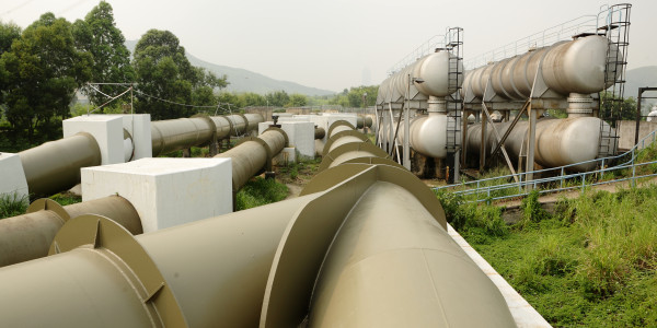 Tuberos · Instalación / Mantenimiento Tuberías Industriales en Madrid · Medición, corte y conformado de tuberías según planos y especificaciones